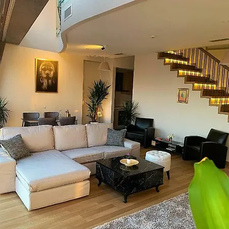 Agaoglu Maslak 1453 2+1 Penthouse Loft * איסטמבול