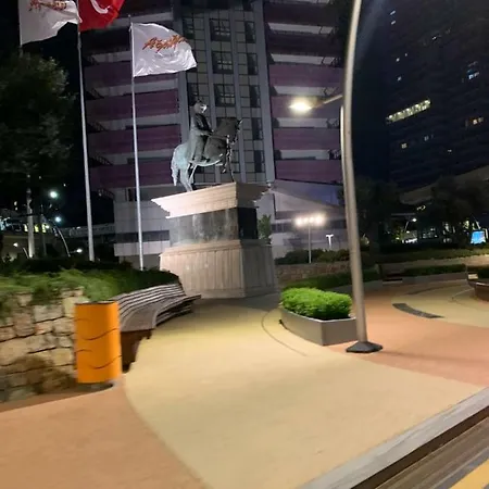 Agaoglu Maslak 1453 2+1 Penthouse Loft דירה