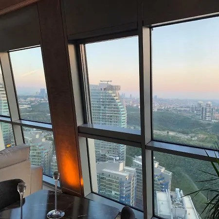 Agaoglu Maslak 1453 2+1 Penthouse Loft Appartement
